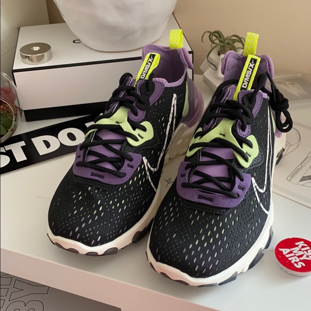 NWT Nike NSW react vision black - Picture 5 of 9